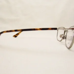 Mắt Kinh Dior Resence 13