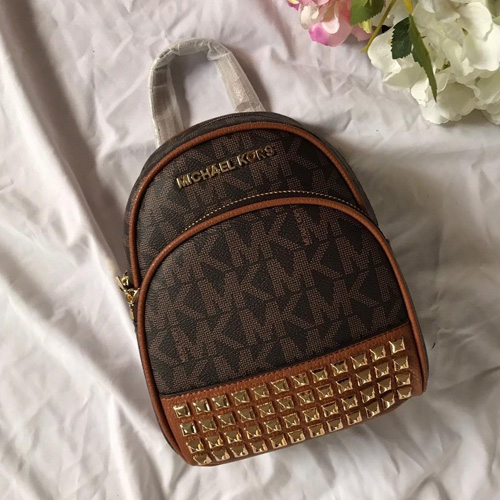balo hàng hiệu Michael Kors