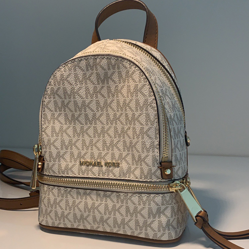 balo hàng hiệu Michael Kors