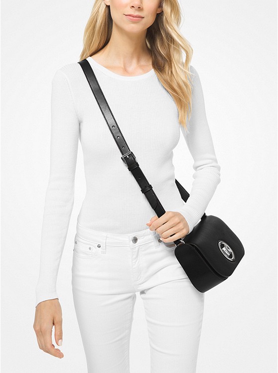 Túi Michael Kors đeo chéo 30T0S1MM1L Samira Small Pebbled Leather Messenger Bag Black