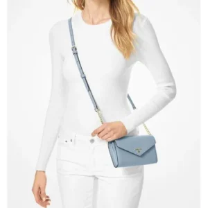 Túi Xách Michael Kors Màu Xanh Đeo Chéo 32S0GT9C7L Jet Set Charm Crossbody Pale Blue