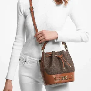 Túi Reed 35F4G6RM2B Md Belted Buckt Msgr Brown