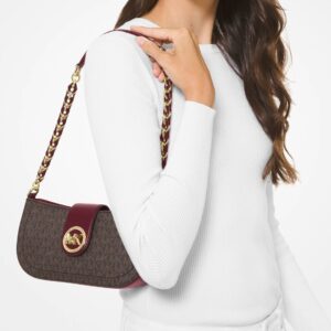 Túi xách Michael Kors kẹp nách mã 32S0GNMU0B CARMEN DK BERRY, tui xach MK chinh hang kep nach mau do du tiec, tui xach MK hang hieu cao cap kep nach, gio xach Michael Kors kep nach mau do dao pho, gio xach MK authentic mau do