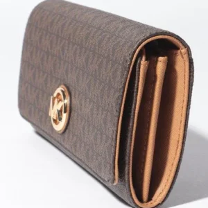 Bóp cầm tay hàng hiệu Michael Kors Fluton Flap Continential Wallet, ví MK cầm tay hàng hiệu giành cho nữ, ví MK chính hãng màu nâu, Ví MK hàng hiệu size lớn, bóp Michael Kors giành cho nữ màu nâu, bóp MK hàng hiệu authentic giành cho nữ