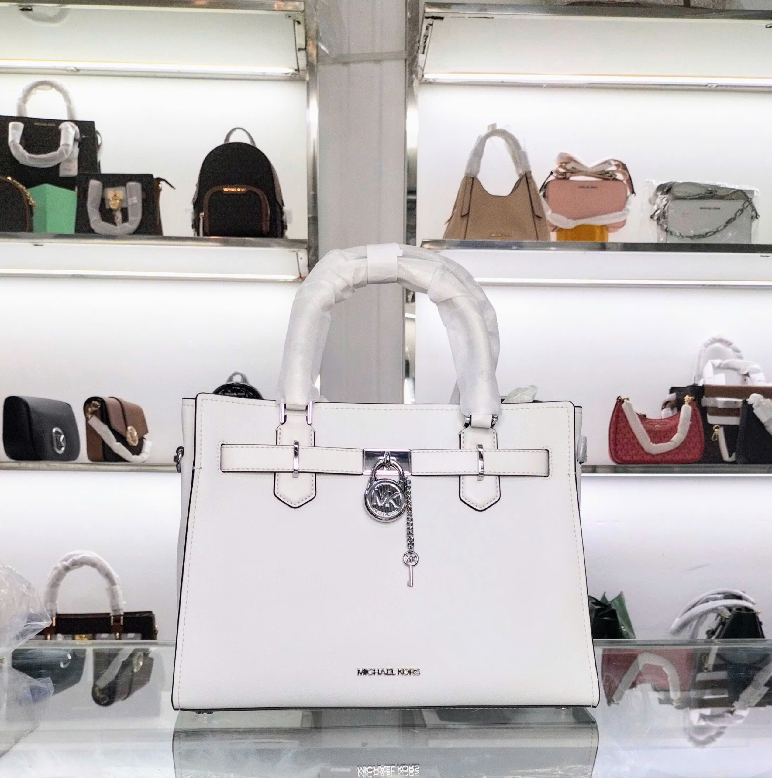 Túi Michael Kors 35S3SHMS6L Hamilton Md Satchel Leather Optic White