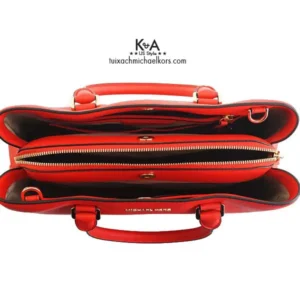 Túi xách Michael Kors đeo chéo màu đỏ Savanah Small DK Sangria