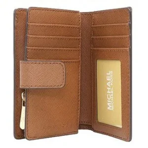 Ví cầm tay Michael Kors mini gấp jet set vanilla wallet, ví Michael Kors hàng hiệu chính hãng, bóp MK cầm tay màu trắng, bóp MK authentic chính hãng giành cho nữ, bóp Michael Kors cầm tay hàng hiệu mini