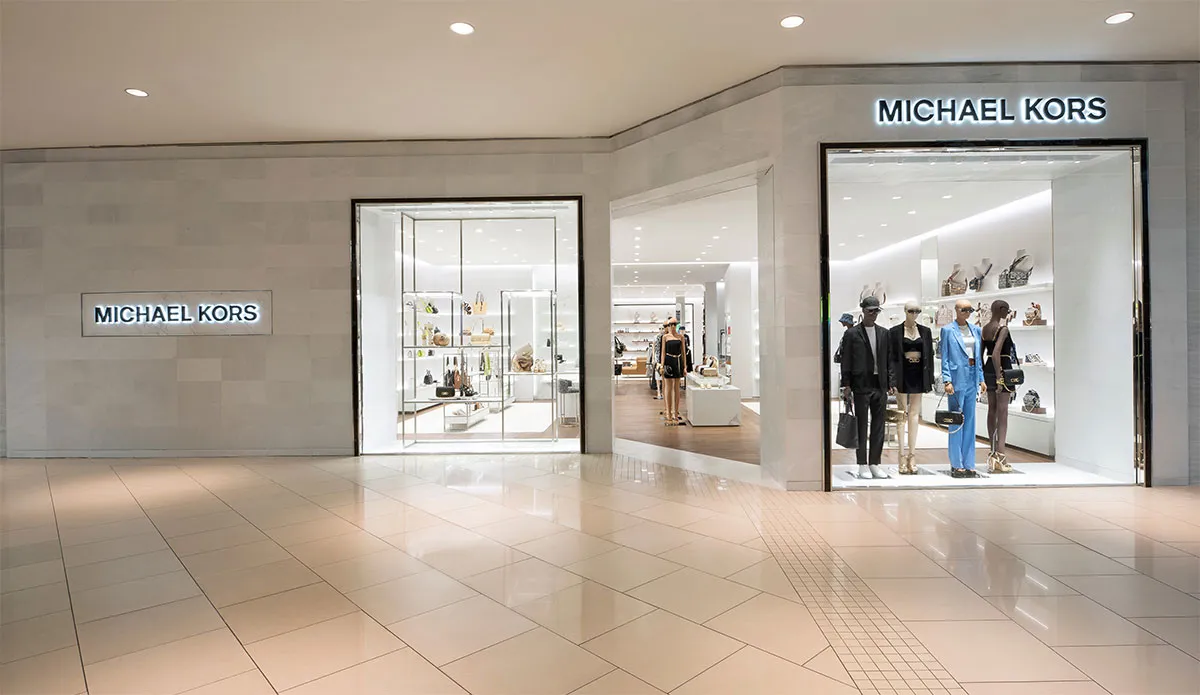 michaelkors Mua sắm tại cửa hàng ủy quyền giúp bạn hoàn toàn an tâm về chất lượng sản phẩm